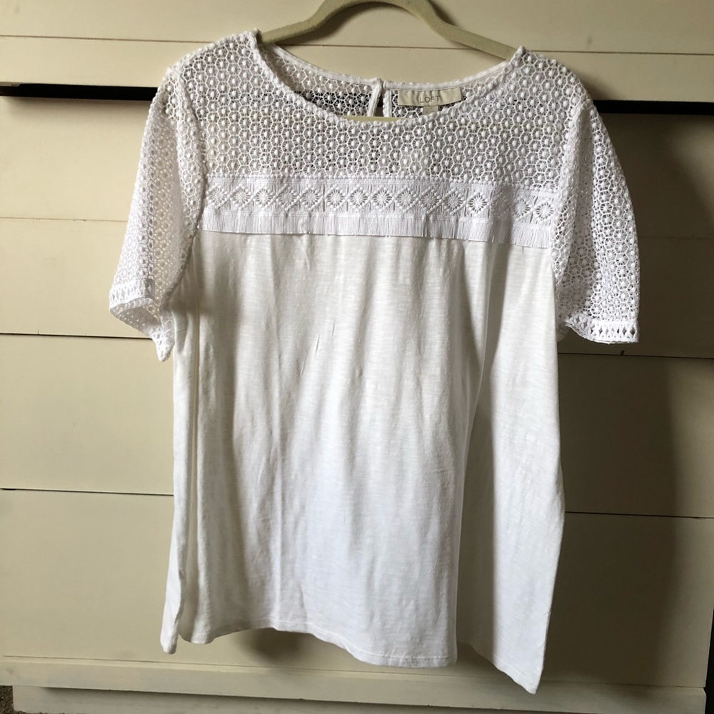 Loft White, detailed tee